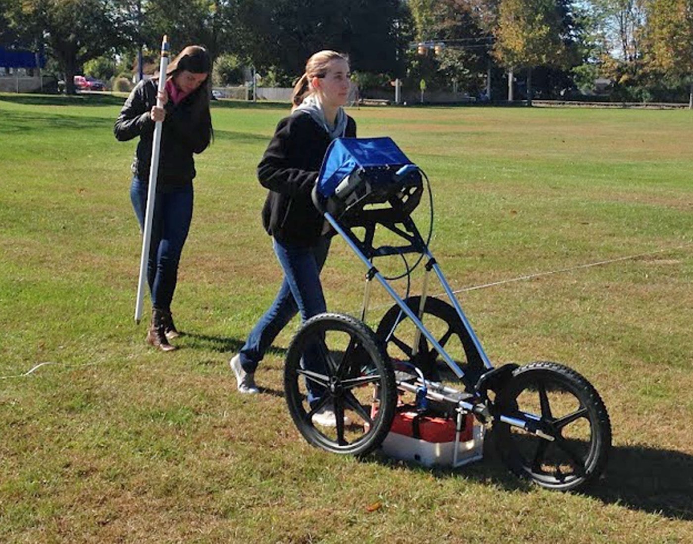 student using equipment 