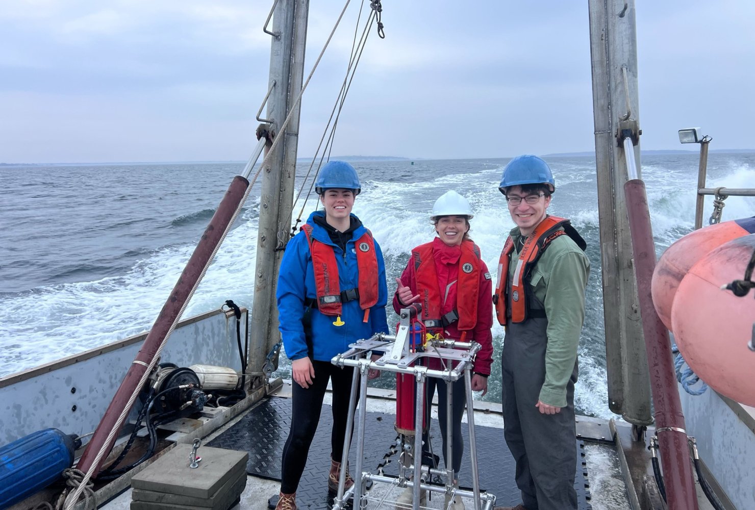 Smith testing the finalized model in Narragansett Bay in April 2025 with PhD candidate Christine de Silva and Davies labmate Tim Melendez.