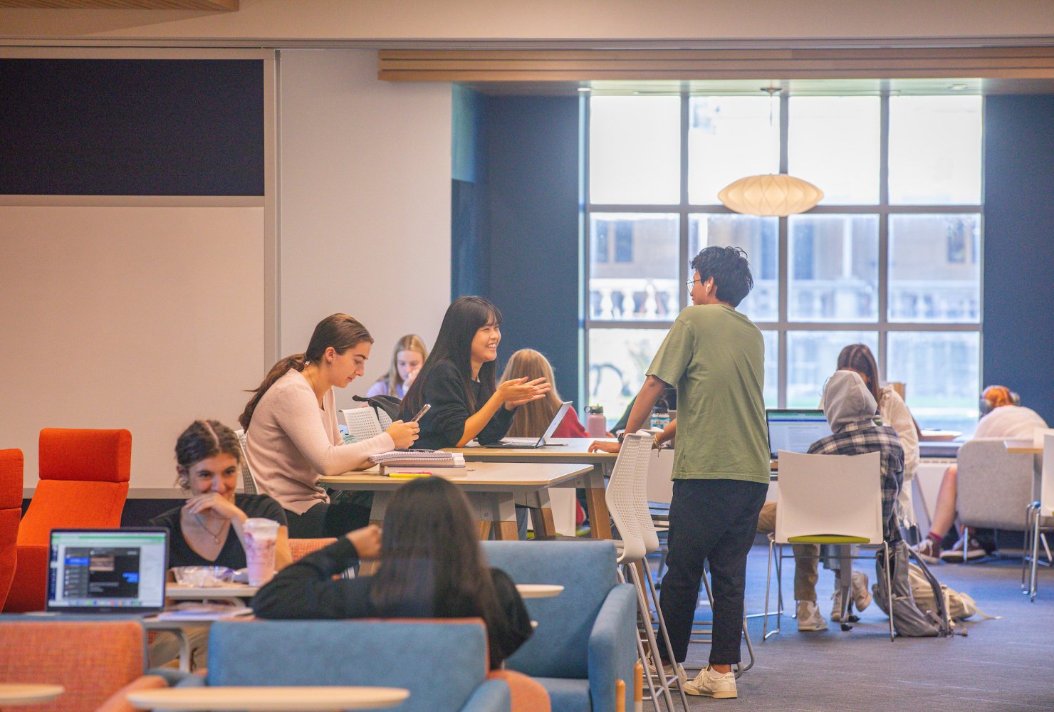 students working together at the library.