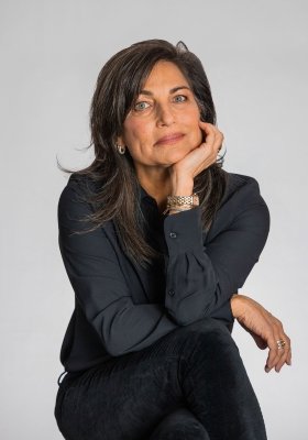 Gloria Crist