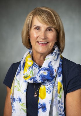 Marybeth Campellone headshot