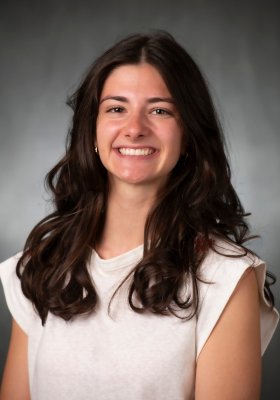 Cordelia Hageman headshot