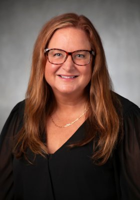 Dr. Shelley Lynch