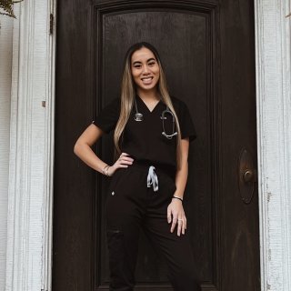 Mikayla Lewandoski
