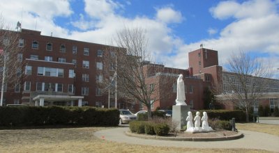 outside shot of Fatima hospital.