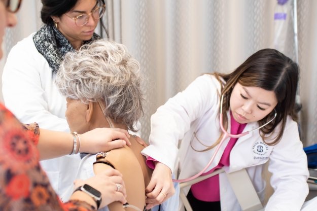 Salve Nursing Students