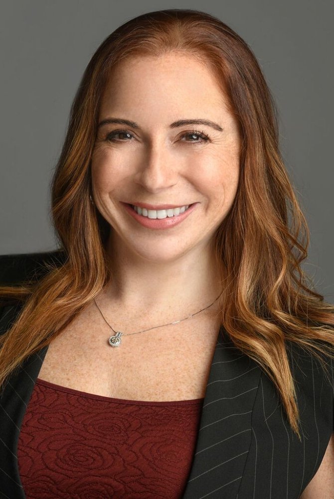 Leigh Ann Perry