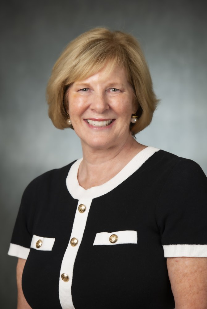 Sandra Anthoine headshot