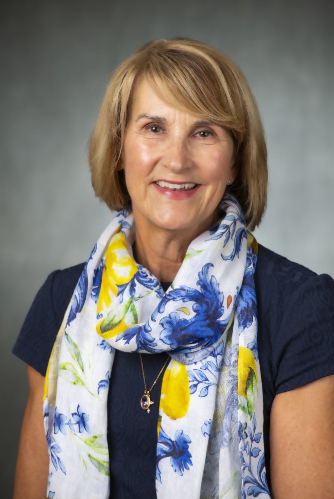 Marybeth Campellone headshot