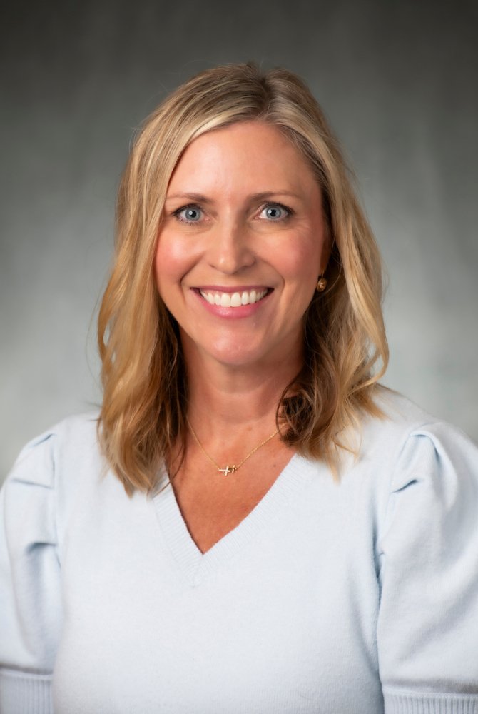 Anne McDermott headshot