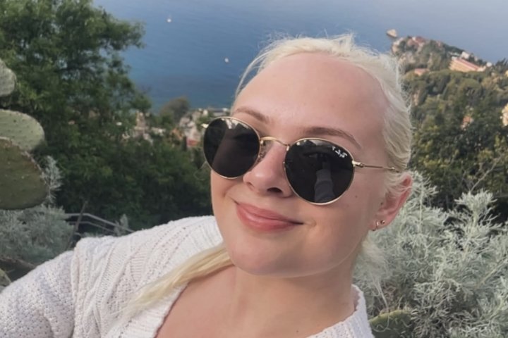Lily Luskin on the Italian coast
