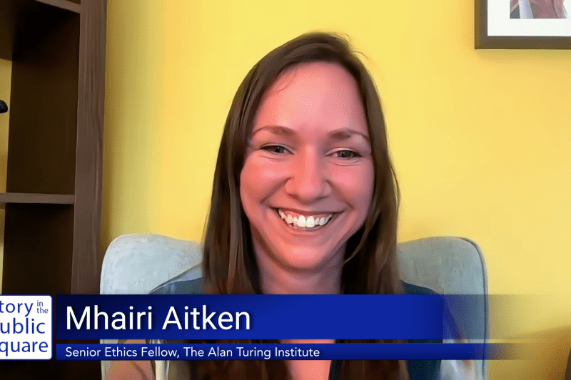 Mhairi Aitken headshot