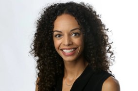 Caitlin Dickerson headshot