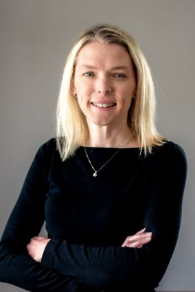 Erin Redihan Headshot