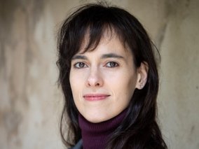Carissa Veliz headshot