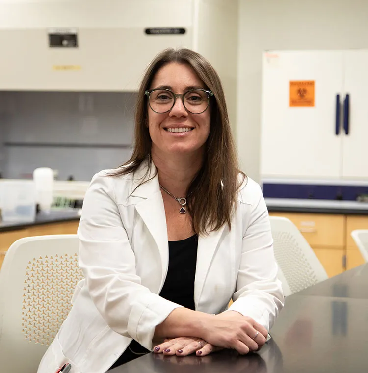 Biology professor Belinda Barbagallo