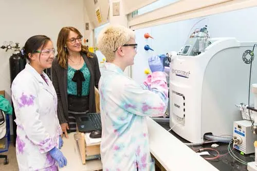 Compact-Mass-Spectrometer.jpg