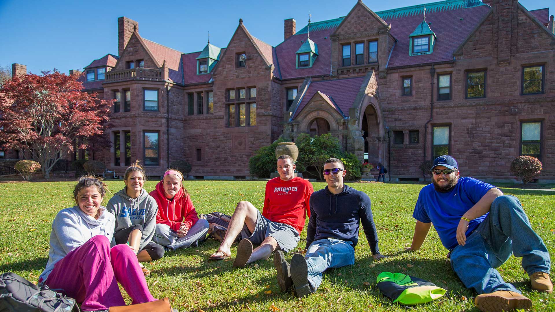 Undergraduate Admissions Salve Regina University